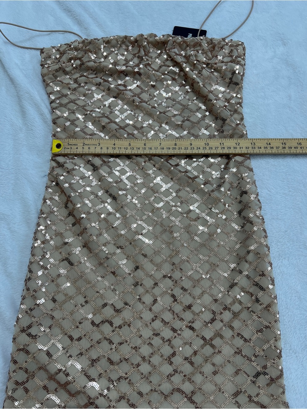 PrettyLittleThing Gold Sequin Strappy Bodycon Mini Dress NWT Size 4 - Picture 9 of 11
